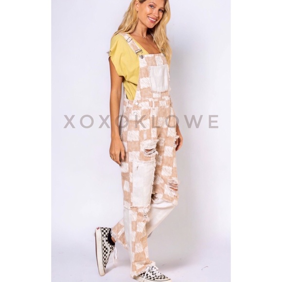 POL Beige & White Checkered Distressed Relaxed Fit Denim Overalls - Picture 11 of 16